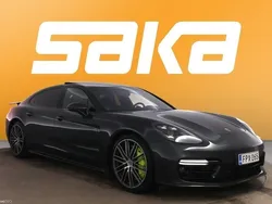 Porsche Panamera Turbo S