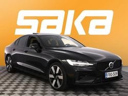 Gebruikt 2024 Volvo S60 Performance Sedan | 41 900 € (Eerlijke prijs)