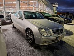 Harmaa Käytetty 2007 Mercedes E320 Sedan | 10 880 €
