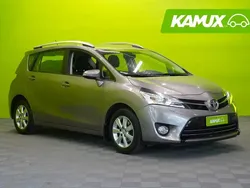 Ruskea Käytetty 2015 Toyota Verso Multidrive S Tila-auto | 18 680 € (Perustarjous)