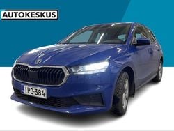 Sininen Käytetty 2022 Skoda Fabia Ambition Viistoperä | 12 990 € (Perustarjous)