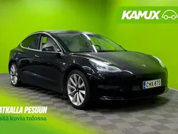 Musta Käytetty 2019 Tesla Model 3 Sedan | 23 400 € (Hieman kallis)