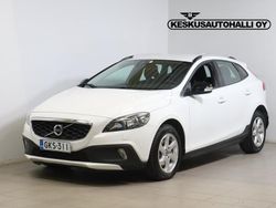 Valkoinen Käytetty 2013 Volvo V40 Kinetic Viistoperä | 17 900 € (Perustarjous)