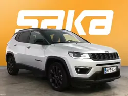 Harmaa Käytetty 2021 Jeep Compass Katumaasturi | 21 900 €