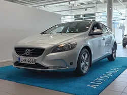 711 Käytetty 2013 Volvo V40 Kinetic Farmari | 13 500 € (Perustarjous)