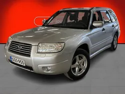 Hopea Käytetty 2005 Subaru Forester Katumaasturi | 5 900 €
