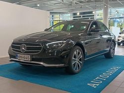 Musta Käytetty 2021 Mercedes E300 Avantgarde Sedan | 26 900 € (Supertarjous)