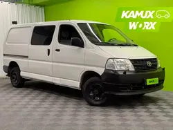Valkoinen Käytetty 2007 Toyota HiAce Tila-auto | 12 480 € (Hyvä tarjous)