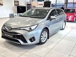 Harmaa Käytetty 2017 Toyota Avensis Multidrive S Farmari | 17 900 € (Perustarjous)