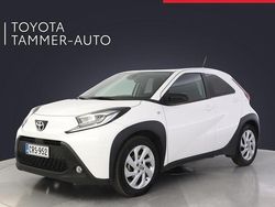 Valkoinen Käytetty 2024 Toyota Aygo X Multidrive S Katumaasturi | 16 480 € (Hieman kallis)