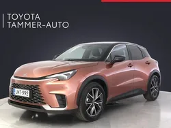 Musta Käytetty 2025 Lexus LBX Launch Edition Katumaasturi | 41 880 €