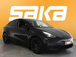 Musta Käytetty 2022 Tesla Model Y Performance Katumaasturi | 41 600 € (Perustarjous)