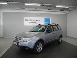 Harmaa Käytetty 2011 Subaru Forester Katumaasturi | 14 750 € (Perustarjous)