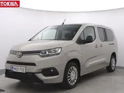 Ruskea (beige) Käytetty 2022 Toyota Proace Verso Active Farmari | 31 950 € (Perustarjous)
