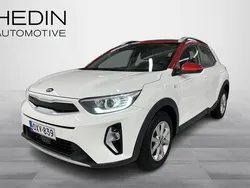 Valkoinen Käytetty 2021 Kia Stonic EX Katumaasturi | 17 900 € (Perustarjous)