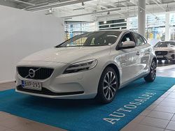614 Käytetty 2019 Volvo V40 Standard Farmari | 24 900 € (Hieman kallis)