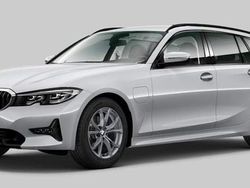 Käytetty 2021 BMW 330e Sport Line Farmari | 23 690 € (Perustarjous)