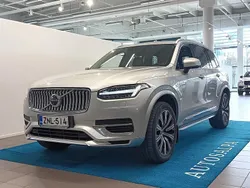 711 Käytetty 2020 Volvo XC90 Inscription Katumaasturi | 47 800 € (Perustarjous)