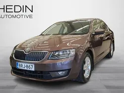 Käytetty 2014 Skoda Octavia Elegance Viistoperä | 9 900 € (Perustarjous)