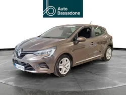 Käytetty 2020 Renault Clio V Zen Viistoperä | 9 980 € (Hyvä tarjous)