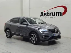 Harmaa Käytetty 2022 Renault Arkana Intens Katumaasturi | 23 790 € (Hyvä tarjous)