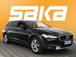 Musta Käytetty 2018 Volvo V90 CC Business Edition Farmari | 28 800 € (Perustarjous)