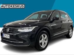 Musta Käytetty 2021 VW Tiguan Katumaasturi | 26 400 € (Perustarjous)