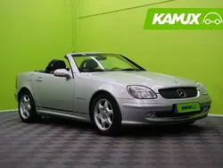 Hopea / harmaa Käytetty 2003 Mercedes SLK200 Avoauto | 8 400 €