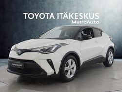 Valkoinen Käytetty 2020 Toyota C-HR Style Katumaasturi | 24 290 € (Perustarjous)