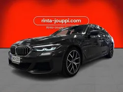 Harmaa Käytetty 2020 BMW 520 M Sport Sedan | 29 480 € (Perustarjous)
