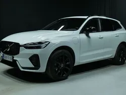 Harmaa Käytetty 2021 Volvo XC60 Inscription Katumaasturi | 41 800 € (Kallis)