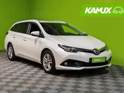 Valkoinen Käytetty 2017 Toyota Auris Touring Sports Multidrive S Farmari | 15 970 € (Perustarjous)