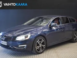 Musta Käytetty 2013 Volvo V60 Summum Farmari | 8 480 € (Perustarjous)