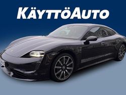 Musta Käytetty 2020 Porsche Taycan Turbo Sedan | 67 900 €