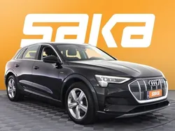 Käytetty 2021 Audi e-tron Katumaasturi | 34 700 € (Perustarjous)