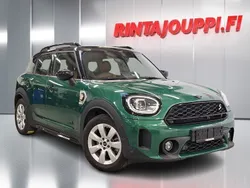 Vihreä Käytetty 2021 Mini Cooper Countryman Katumaasturi | 27 990 € (Perustarjous)