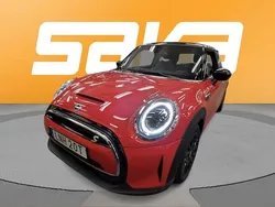 Käytetty 2023 Mini Cooper SE Comfort Viistoperä | 19 990 € (Supertarjous)