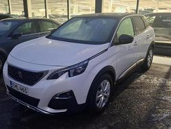 Käytetty 2019 Peugeot 3008 Allure Katumaasturi | 18 900 € (Perustarjous)