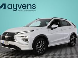 Valkoinen Käytetty 2022 Mitsubishi Eclipse Cross Intense Katumaasturi | 24 900 € (Perustarjous)