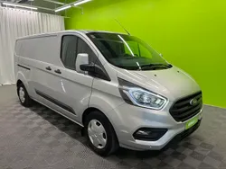 Moondust silver (metallic) Käytetty 2018 Ford Transit Custom Trend Van | 21 800 € (Perustarjous)