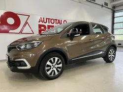 Ruskea Käytetty 2018 Renault Captur Zen Katumaasturi | 7 900 € (Perustarjous)