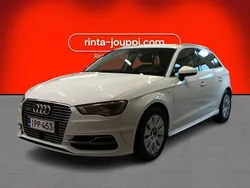 Käytetty 2015 Audi A3 Sportback e-tron Business Sedan | 13 800 € (Perustarjous)
