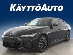 Saphir schwarz Käytetty 2025 BMW i4 Comfort Edition Sedan | 79 465 €