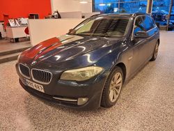 Sininen Käytetty 2012 BMW 530 Farmari | 11 900 € (Perustarjous)