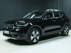 Käytetty 2022 Volvo XC40 Business Edition Katumaasturi | 34 600 € (Perustarjous)