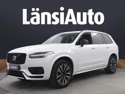 Käytetty 2023 Volvo XC90 Performance Katumaasturi | 62 990 € (Hyvä tarjous)