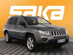 Käytetty 2012 Jeep Compass Limited Katumaasturi | 11 700 € (Perustarjous)