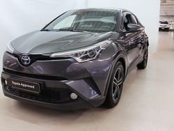 Käytetty 2018 Toyota C-HR Business Edition Katumaasturi | 14 900 € (Perustarjous)