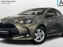 6x1 oxide bronze Käytetty 2021 Toyota Yaris Active Viistoperä | 17 900 € (Perustarjous)