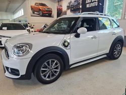 Valkoinen Käytetty 2017 Mini Cooper S Countryman Business Katumaasturi | 19 900 €